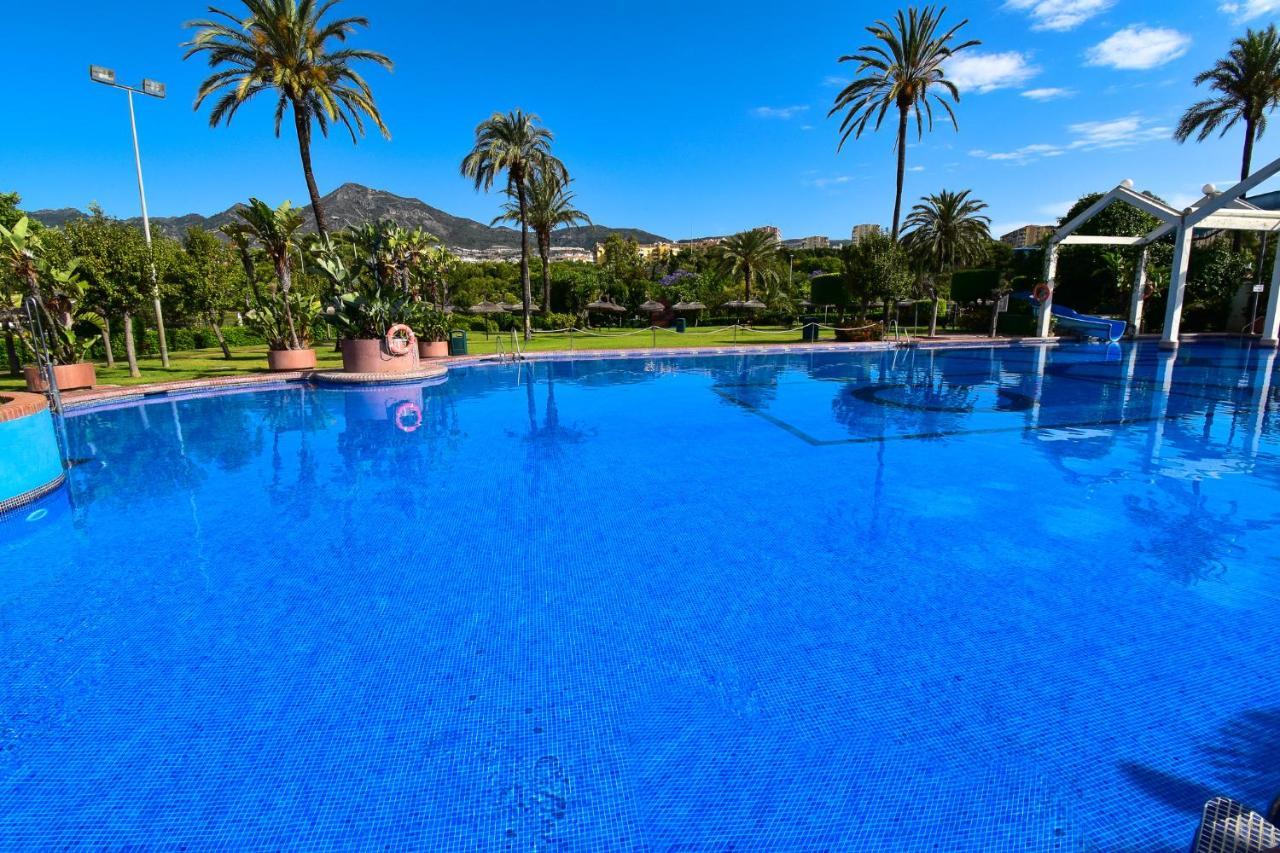 Benal Beach, Luxury Sea & Mountain View Beachside 1 Bedroom Apartment Benalmádena Zewnętrze zdjęcie